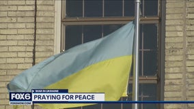 Prayers for Ukraine: Milwaukee community gathers Sunday morning