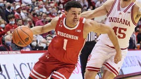 Wisconsin beats Indiana 74-69, Johnny Davis scored 30 points