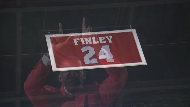 Badgers great Finley finds 'great pride' in career at Wisconsin