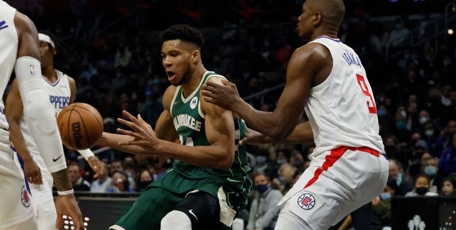 Ibaka acquisition gives Bucks flexibility, allow team to make moves