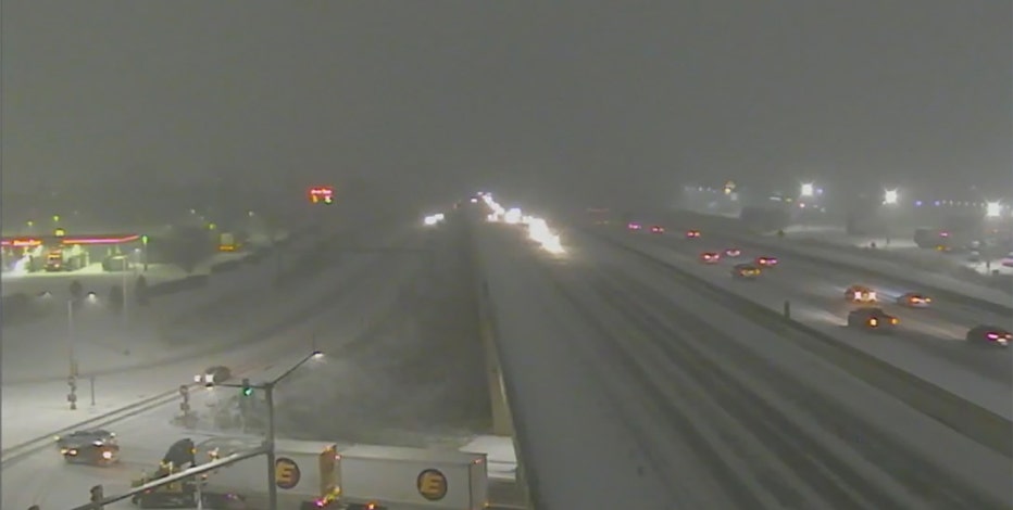 Snow squall hits southeastern Wisconsin