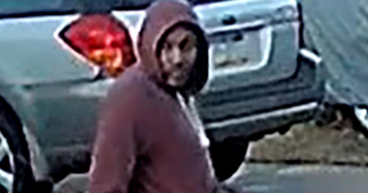 98th and Lisbon armed robbery; Milwaukee police seek to ID suspect ...