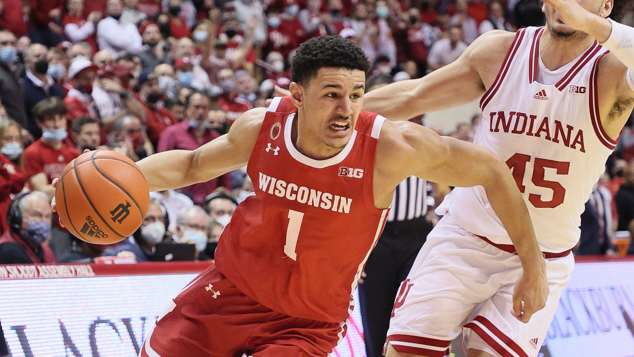 Badgers men's basketball moves up again, now No. 15 in AP poll, Wisconsin  Badgers