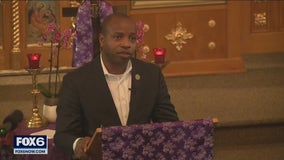 Acting Mayor Johnson attends Ukrainian Sunday service