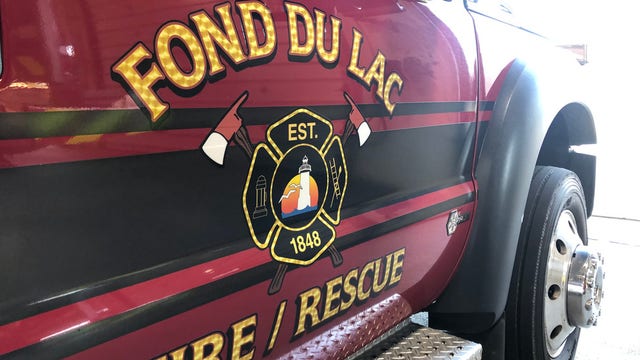 Fond du Lac overnight fire at auto shop, total loss
