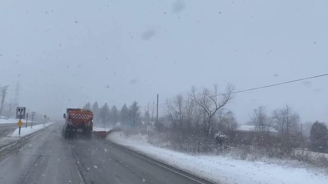 Light snow lingering in SE Wisconsin