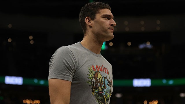 Bucks' Brook Lopez back injury recovery; ready for contact