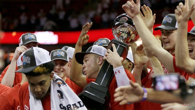 Badgers nip Purdue for share of Big Ten title
