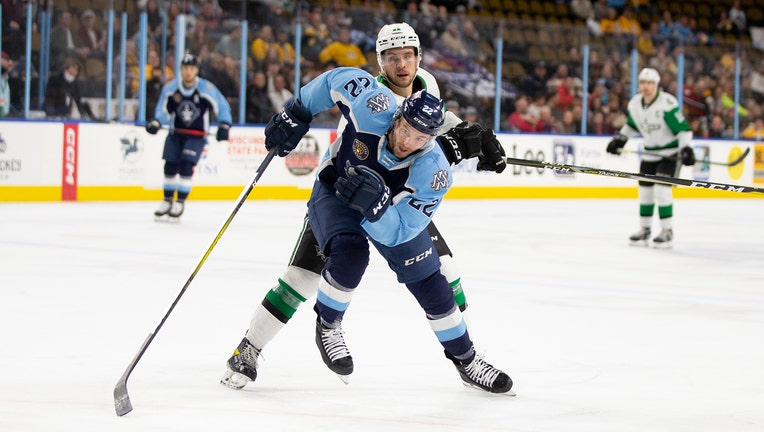 Milwaukee Admirals vs. Texas Stars, UWM Panther Arena, Milwaukee