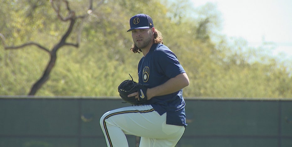 MLB lockout presented challenges to Brewers this offseason