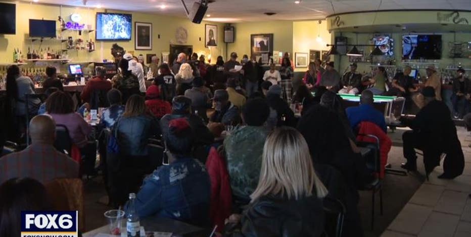 Milwaukee's Mr. J's Lounge shuts down after 45 years