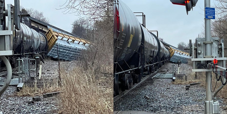 Pewaukee train derailment; no injuries, no environmental hazards