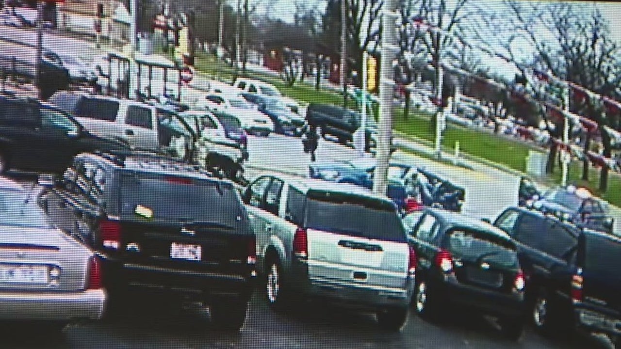 Milwaukee pursuit, crash near 76th and Villard, 4 arrests