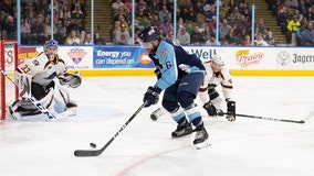 Admirals scare off Monsters, win 4-1