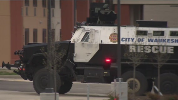 Waukesha tactical situation, suspect arrested: police