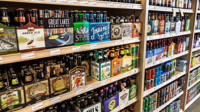 U.S. beer sales topped $100 billion in 2021, industry group says