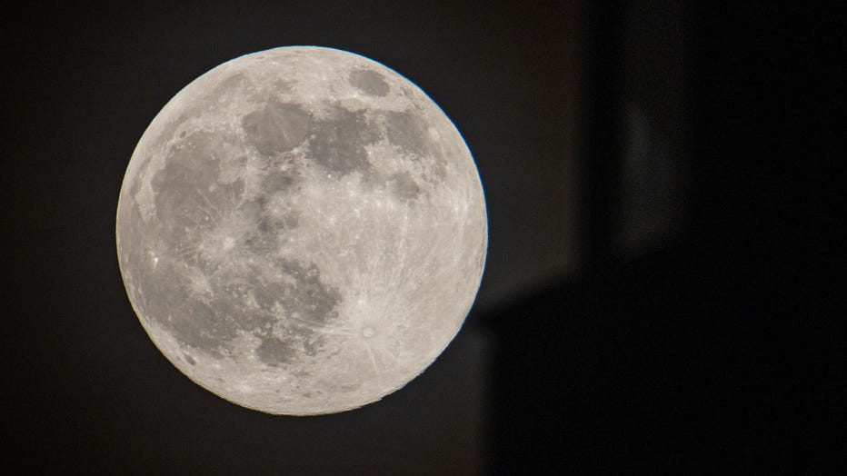 Pink Supermoon Lights Up April Skies In The Netherlands