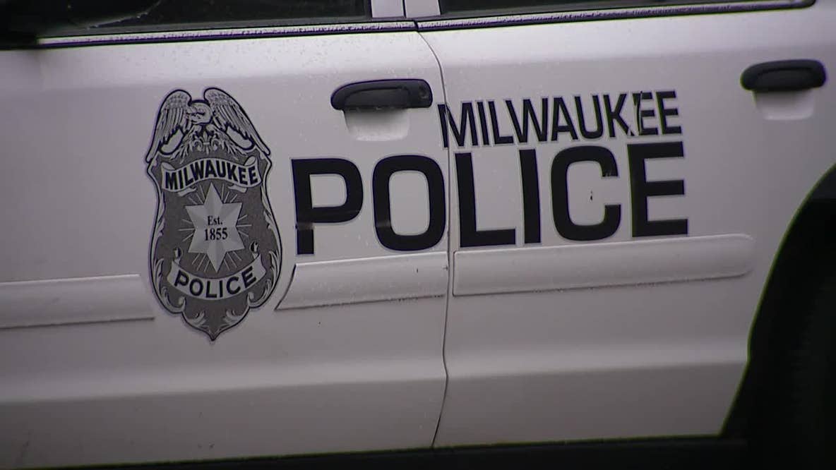 Milwaukee garbage truck collides with pedestrian; 64-year-old hurt