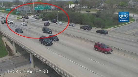 Shooting on I-94 WB at Hawley Road; freeway temporarily closed
