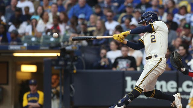 Brewers 2-hit Braves 1-0, Peralta dominates for 7 innings