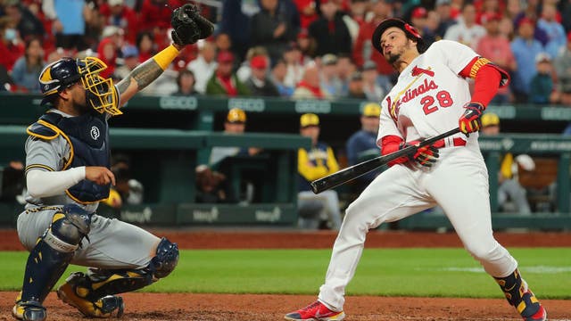 Brews beat Cards; Hader 37th straight scoreless appearance