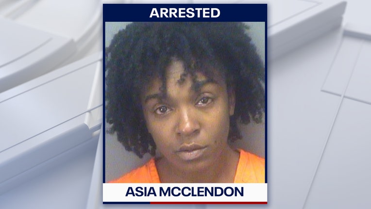 Asia Sharee McClendon Mugshot_Walmart battery arrest