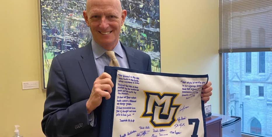 Marquette President Michael Lovell dies after 3-year cancer battle