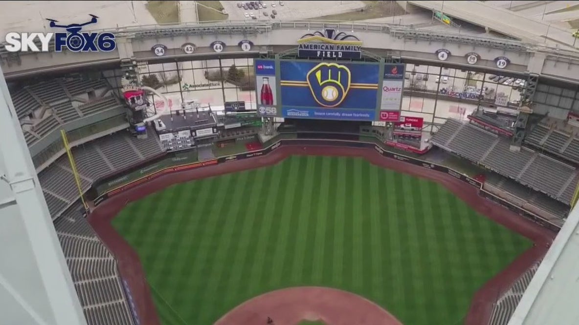 World Series: American Family Field roof open or closed?