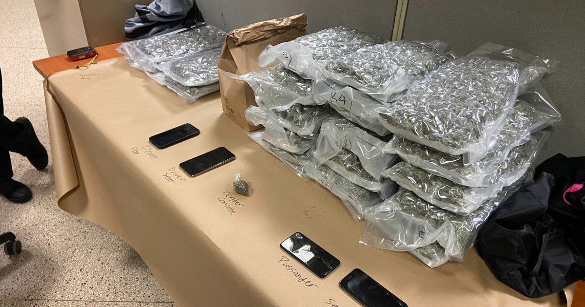 Milwaukee traffic stop, drug bust in District 5 | FOX6 Milwaukee