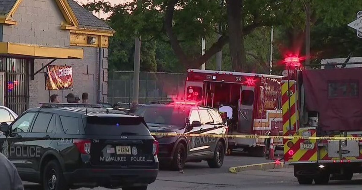 Milwaukee man fatally shot near 40th and Burleigh | FOX6 Milwaukee