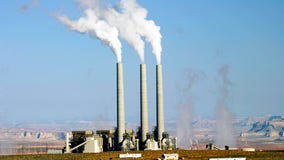 Supreme Court limits EPA's authority to regulate pollution from power plants