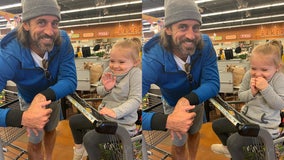 Packers' Aaron Rodgers brings joy to young girl at grocery store