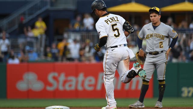 Pirates beat Brewers, backup catcher Perez 3 HRs