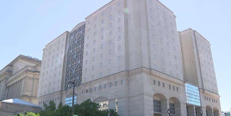 Milwaukee County Jail inmate death; Waukesha County deputies investigating
