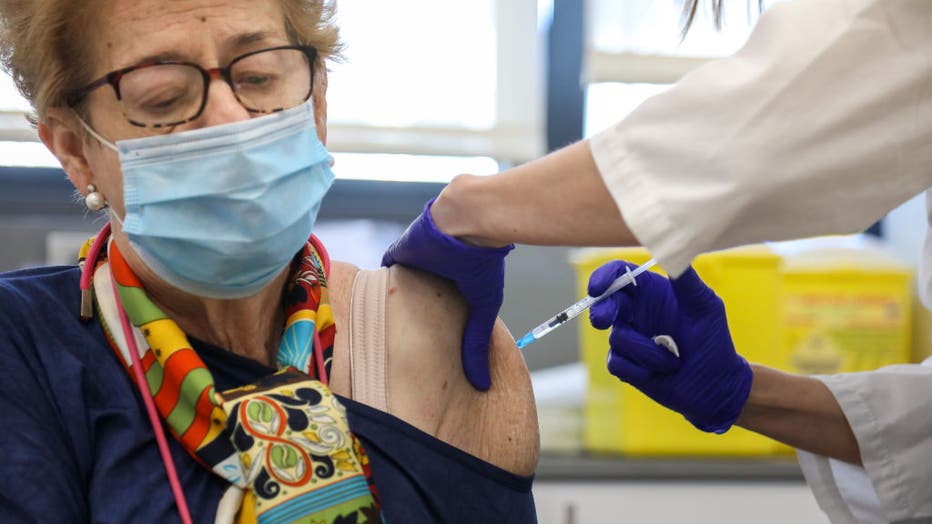 The Flu Vaccination And The Third Dose Of Covid-19 For The Over 70's Begins In Madrid