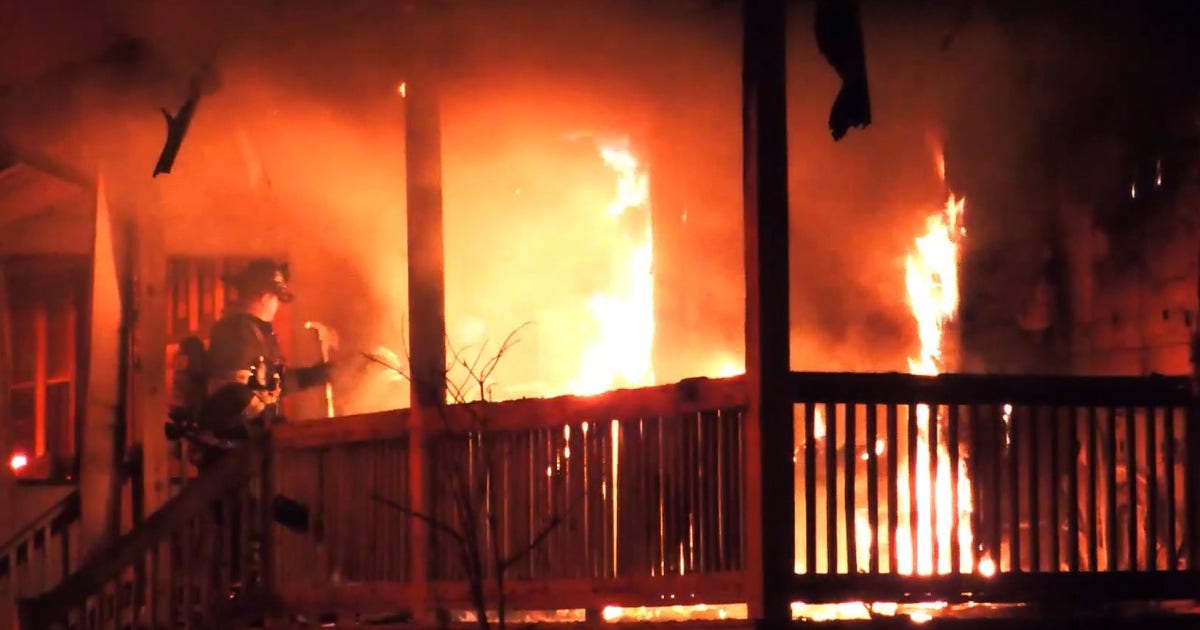 Milwaukee house fire near 16th and Nash | FOX6 Milwaukee