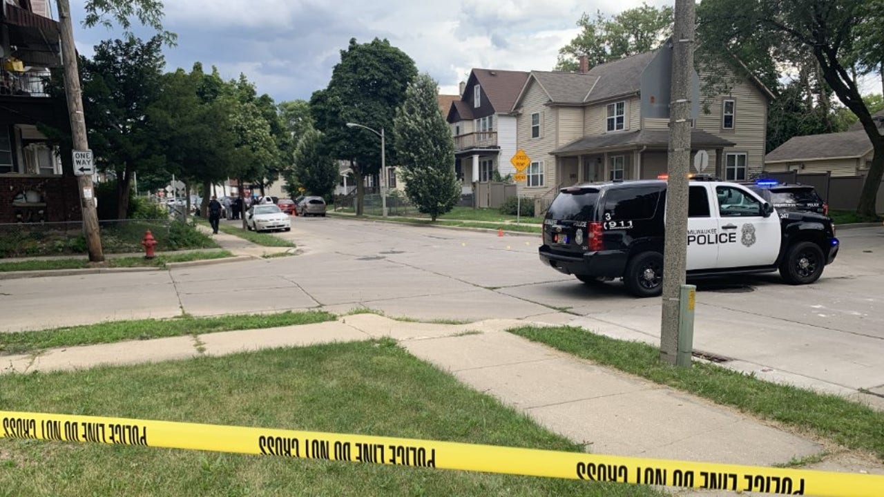 Woman shot, killed near 17th and Wright: police