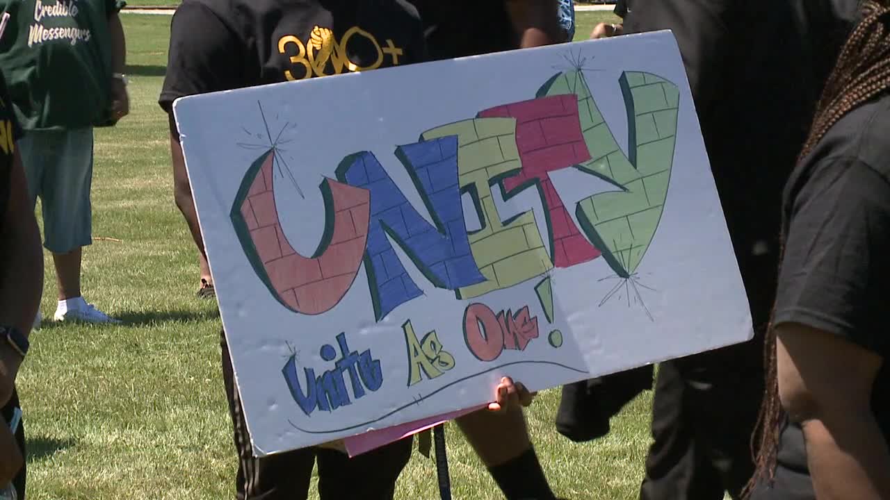 Lincoln Park rally, Milwaukee community unites for change - Vimarsana News
