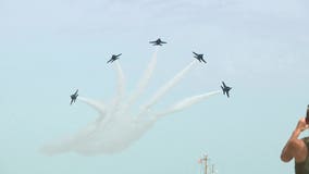 Blue Angels soar in Milwaukee Air & Water Show's return
