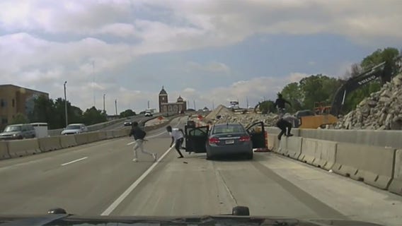 Glendale police chase, 4 arrested after running across I-43: video
