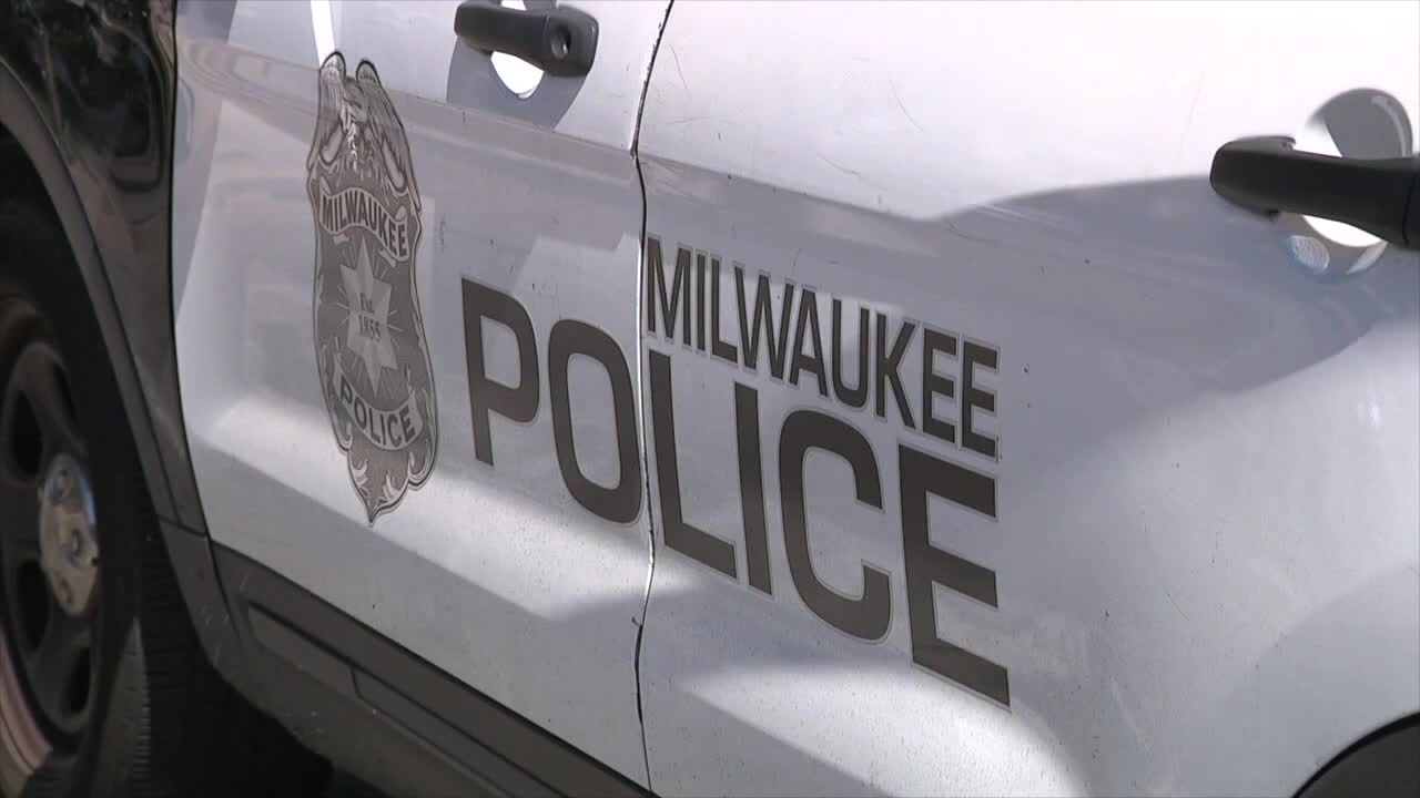 Milwaukee shooting Thursday; 1 wounded, shots fired at vehicle