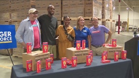 Khris Middleton tours Hunger Task Force, partnership announced