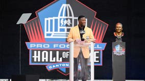 LeRoy Butler leaps into Pro Football Hall of Fame