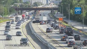 Box truck crash on I-43 SB near Bender Road