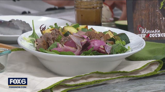 Grilled Beef, Summer Squash and Onion Salad: recipe