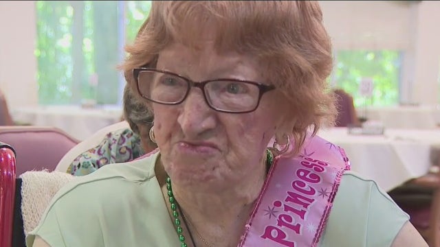 Menomonee Falls woman turns 105