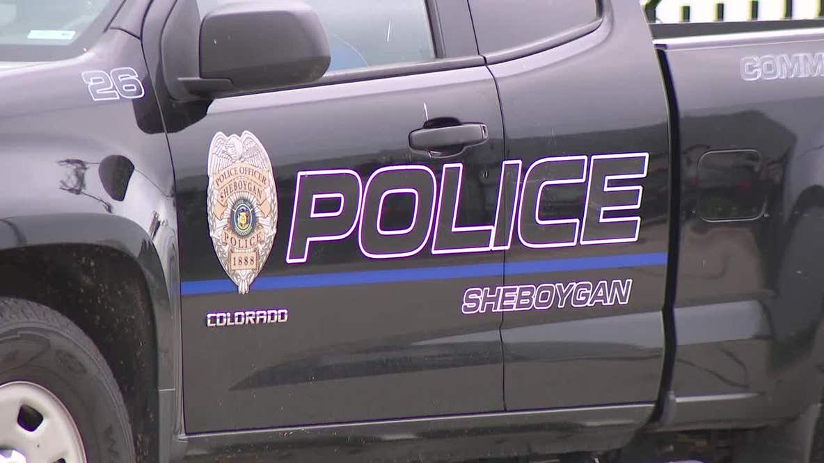 Sheboygan police chase; 19-year-old man arrested after crash