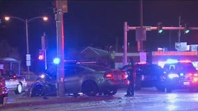Milwaukee police chase, crash; 2 arrested including 17-year-old