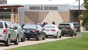 Brown Deer schools lockdown, police find 'no active threat'