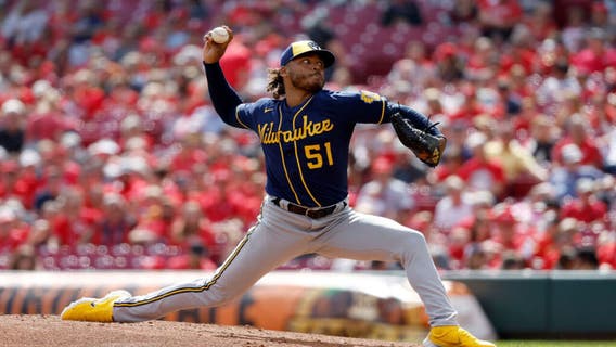 Brewers fall to Reds in finale, 2-1